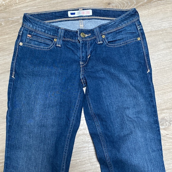 Levi's Women's Demi Curve Low Cut Skinny Jeans Blue Jeans Size 6 - Picture 2 of 8